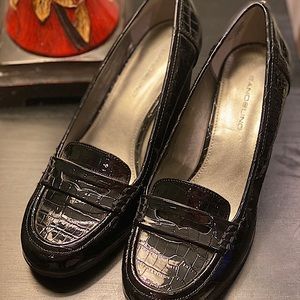 Bandolino black heal size 8 women’s Never Worn